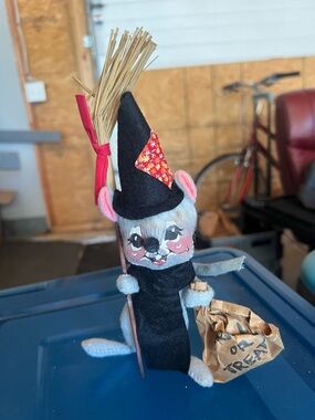 Annalee Handmade Black Witch Toy with Broom and Treat Bag